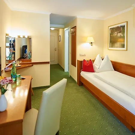 Inn Gasthof Post 3*