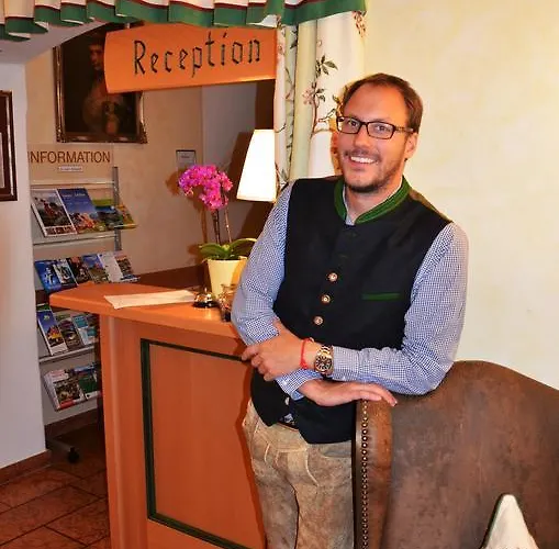 Zajazd Gasthof Post Sankt Martin am Tennengebirge